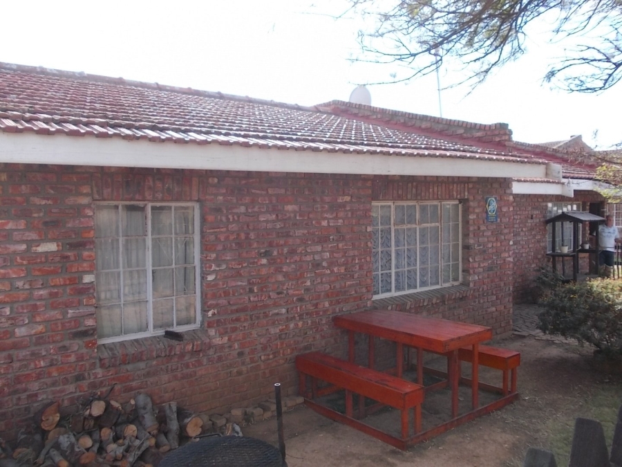 4 Bedroom Property for Sale in Manor Heights Eastern Cape